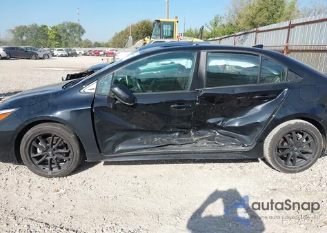 2024 Toyota Corolla Xse z USA, uszkodzony, nr VIN 5YFT4MCE9RP209062